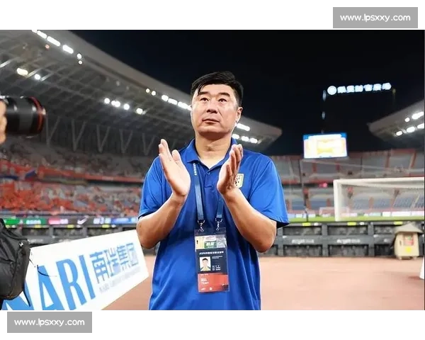 韩鹏:胜海港是团队功,球员拼劲最动人